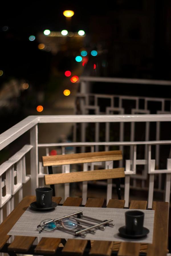 Augusto132 Bed & Breakfast เนเปิลส์ ภายนอก รูปภาพ